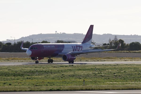 Avião na pista
